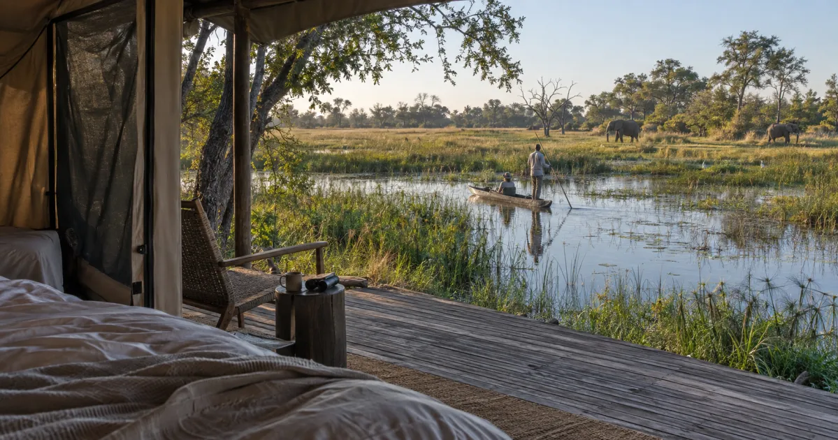 Mokoro morning at a Khwai safari camp