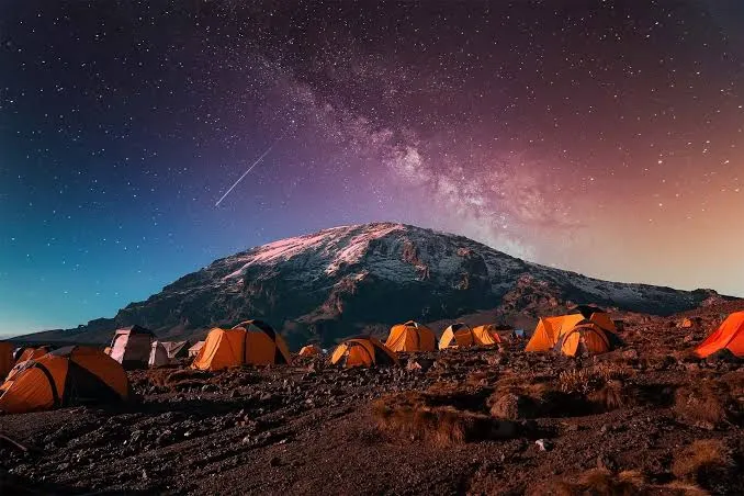 9-Day Climbing Kilimanjaro Lemosho Route